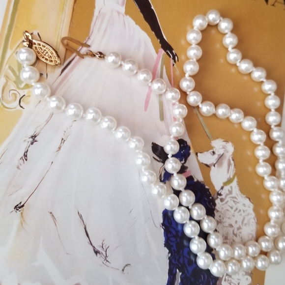 ❗Vintage 1950s Luster Pearl Necklace with GoldClasp❗